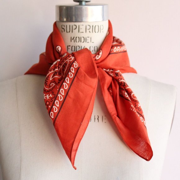 Vintage Accessories - Vintage 1980s Bandana / Brick Red Cotton Scarf / Western Style Kerchief